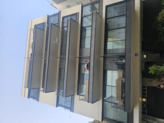 נס ציונה 11, לב תל אביב החלק המערבי