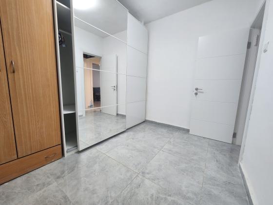 המכבים 10, גבעת הרקפות