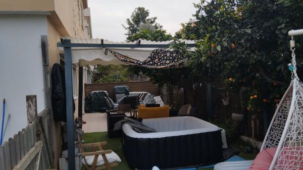 בשכונת בנימינה