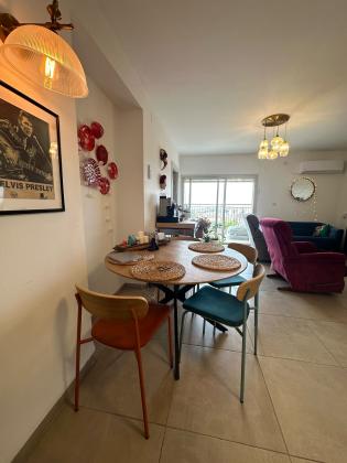 דרך הורדים 11