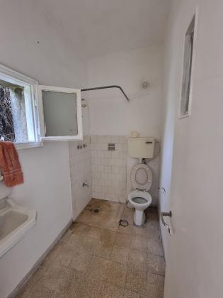 רחל אמנו 44 (קטמון הישנה)