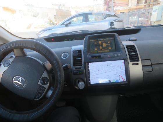 למכירה פריוס 2009