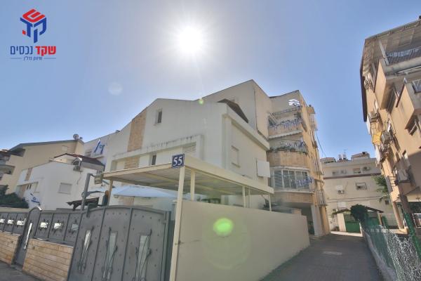 יצחק יציב 55, קרית חיים מזרחית