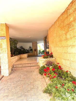 אריה דולצין 50, גבעת משואה