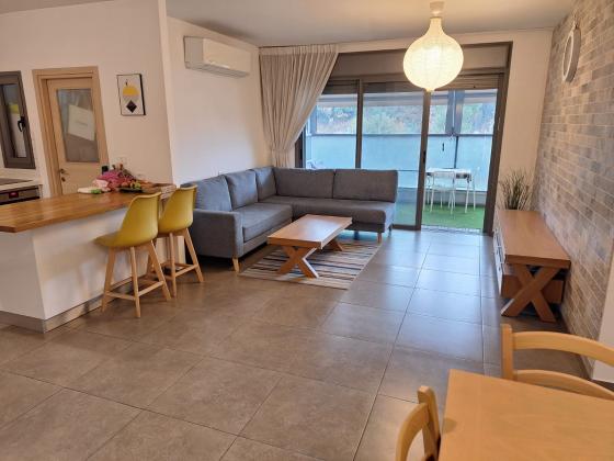 העליה 11, מרכז העיר