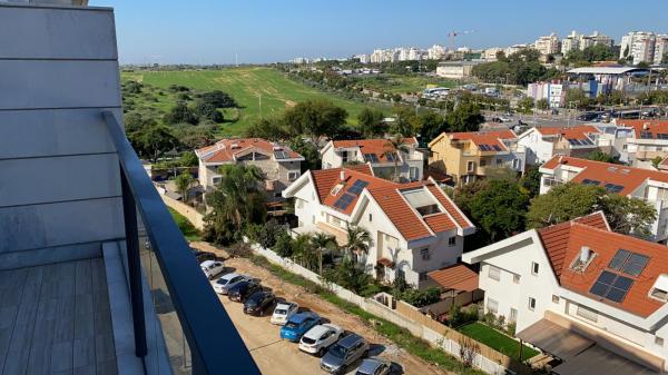 משעול פלג 8, האירוס