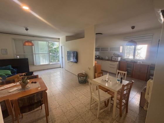 יצחק בן צבי, כפר גנים ב