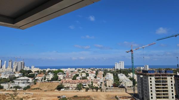 יוסף בורג 10, מרכז העיר דרום