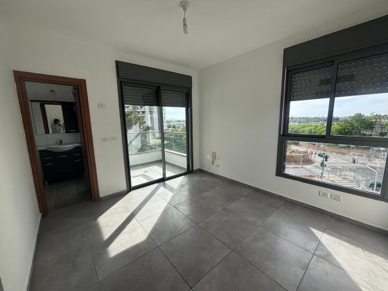 דרך רמתים 7, רמתיים