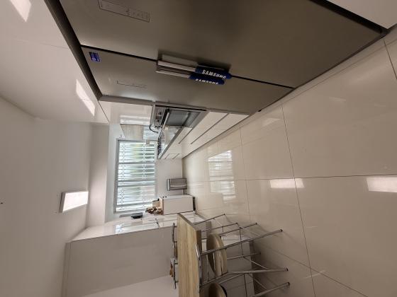 משה שפירא 1, לב הפארק