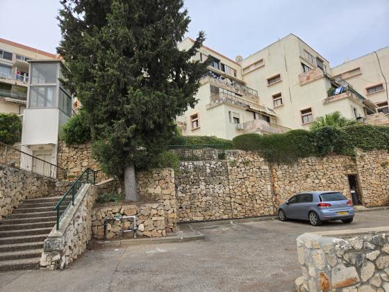 הנטקה 52, גבעת דאונס