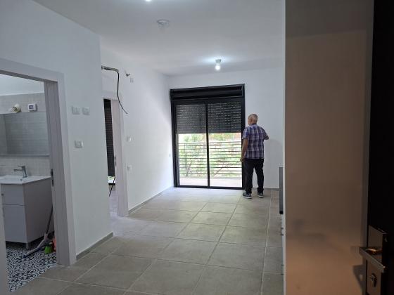 הגר"א 10, נוה שאנן