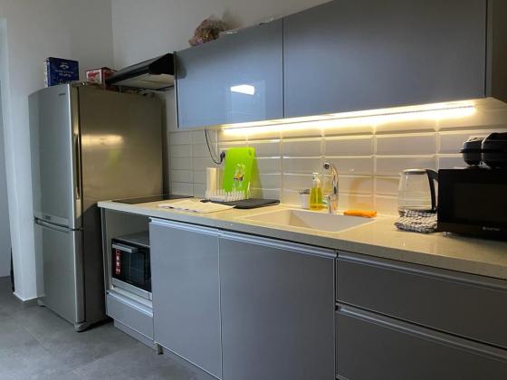 שדרות ירושלים 36, תל יהודה