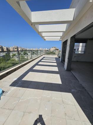 בשכונת נאות יהודית