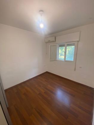 ברודצקי 5, רמת אביב