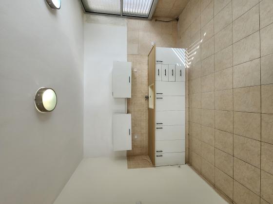 ביאליק 5, רצועת המלונות