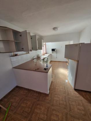 הדודאים 13, רובע גמלא