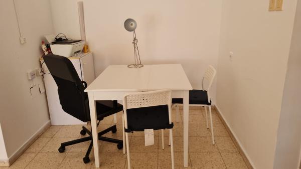 המכבים 28, קרול