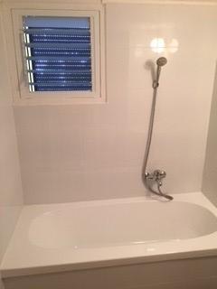 בר גיורא 51, הדר עליון