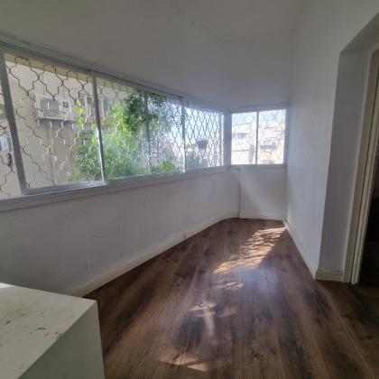 מסדה 35, הדר עליון