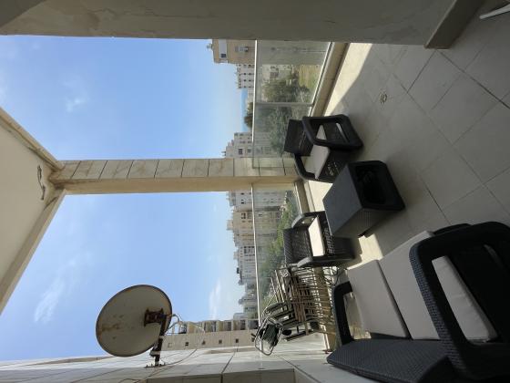 רוגוזין 27, רובע ד