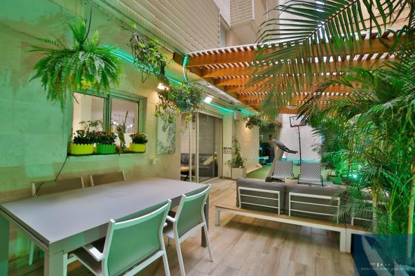 בית לחם 7, קריית שרת