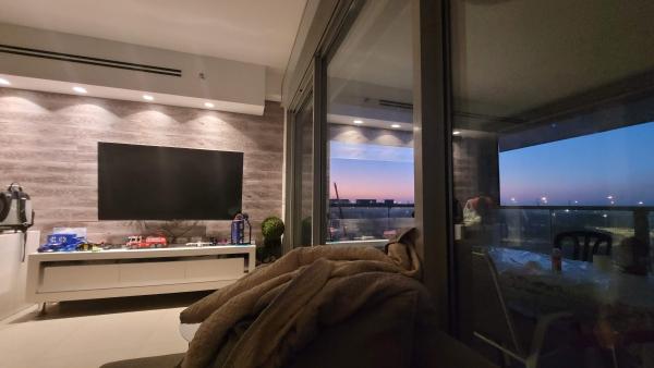 נחשול 14, נופרים