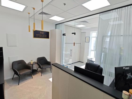 ילדי טהרן, מב"ת מערב