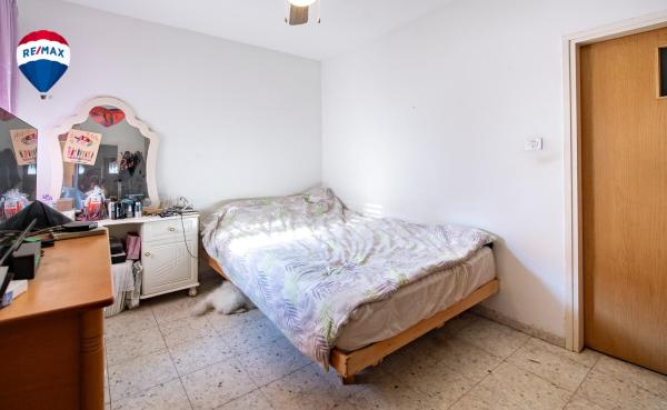 דרך רבין יצחק 3, מגדל המים