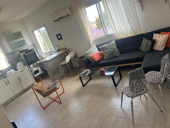 טבריה 18, הדר הכרמל