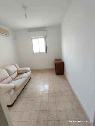 בר רב האי דוד 40 (קרית שפרינצק)