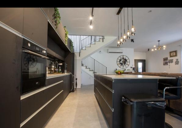 לכיש 6, כוכב יאיר