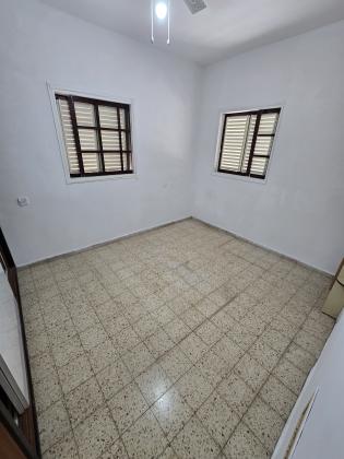 ארלוזורוב 76 (מרכז)