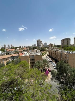 שדרות יעלים 34, שכונה ה