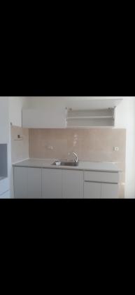 אבן גבירול 23, רובע ב