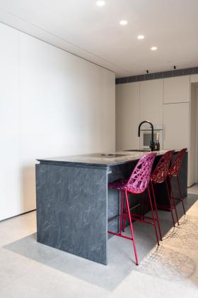 אליעזר קפלן 19, שרונה