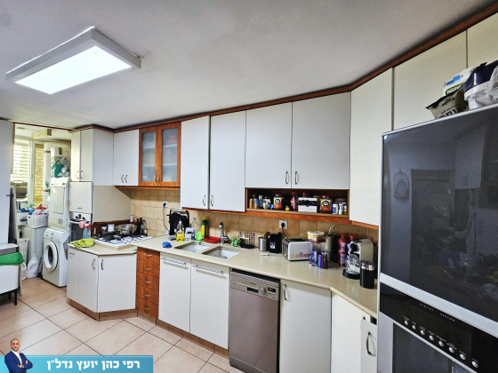 הגאון אליהו 10, רמת יצחק