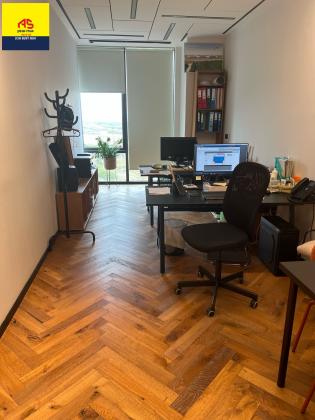 דרך הנפת הדגל 9, פארק המדע