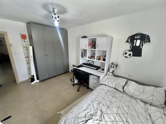 שלום שבזי, נאות קטיף