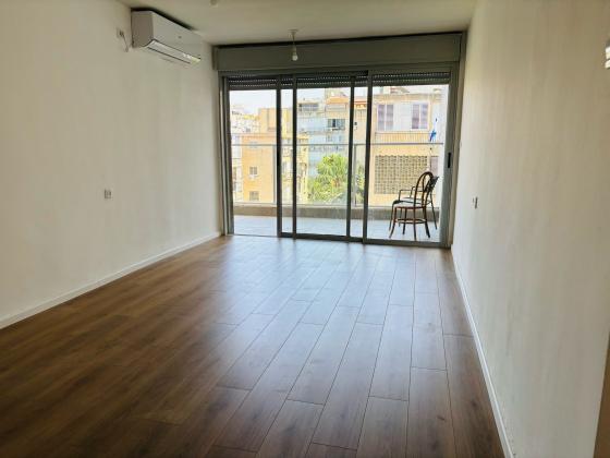 יהודה לייב פינסקר 43, רמב"ם