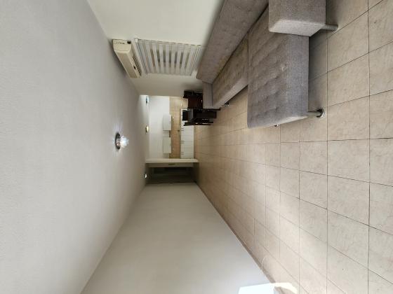 ביאליק 5, רצועת המלונות