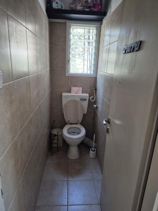 מגידו 1, קריית שרת