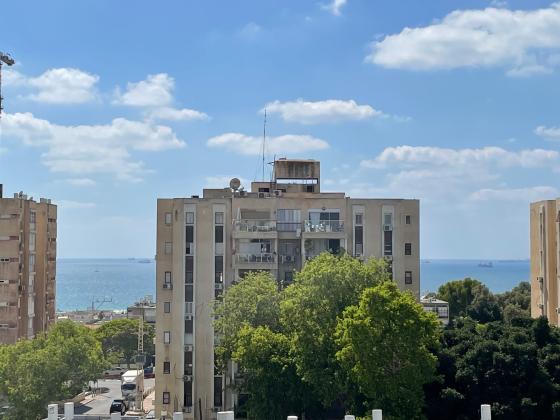 ראשונים 35, רובע א