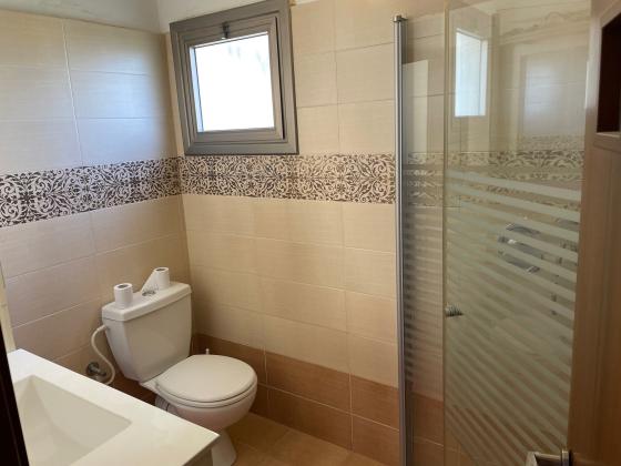 ראשונים 35, רובע א