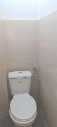 ברון הירש 18, אברמוביץ