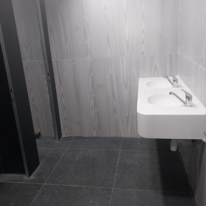 רוז'נסקי מרדכי 3, מב"ת מערב