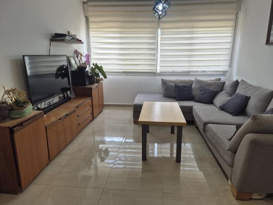 משעול אהוד בן גרא 6, השופטים