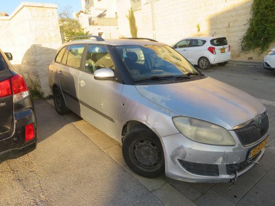 סקודה פאביה (2011)