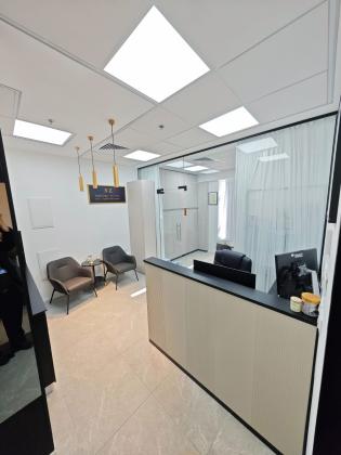 ילדי טהרן, מב"ת מערב