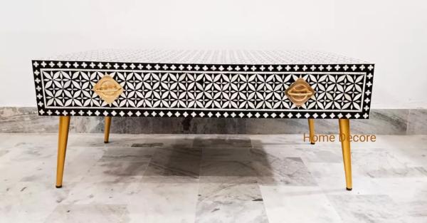 שולחן קפה בעבודת יד עם